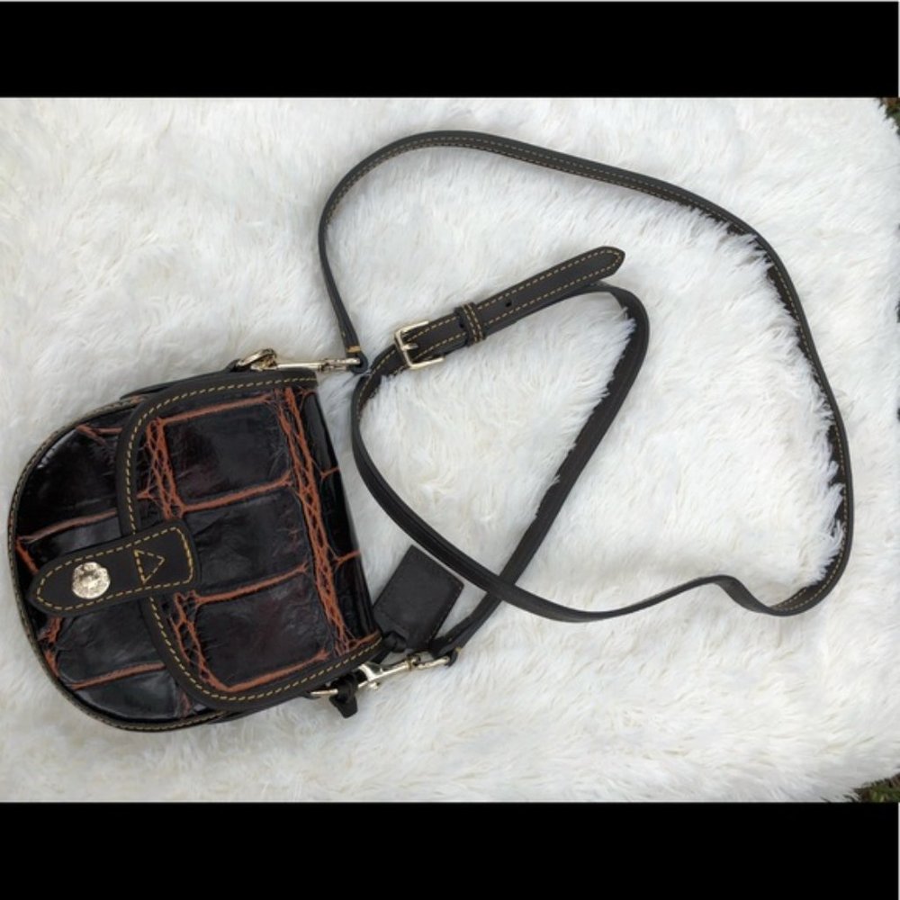 Vintage Dooney & Bourke Croco Embossed Leather Mini Crossbody - Picture 3 of 8
